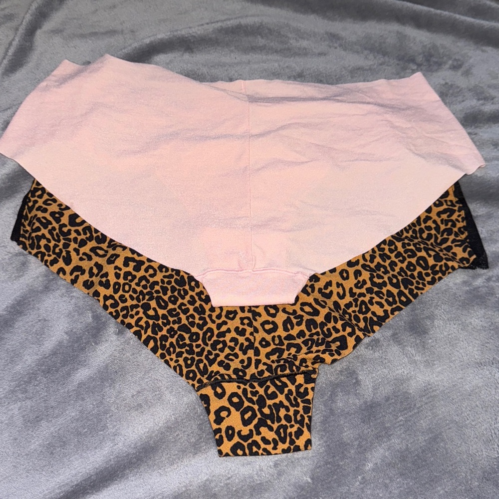 2 pair VS Pink undies XXL - Picture 7 of 8